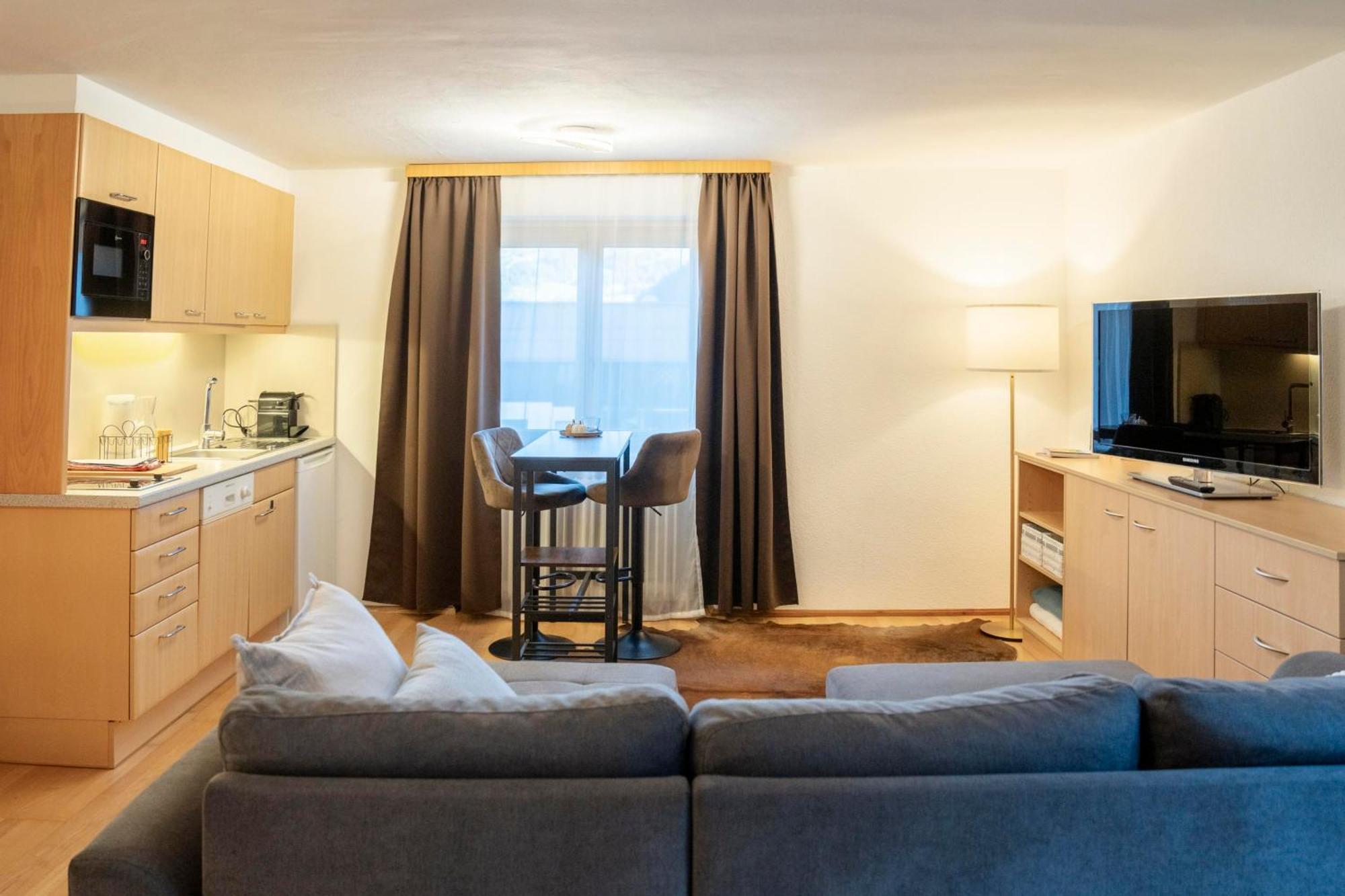 Haus Limat Apartment Schruns Ngoại thất bức ảnh